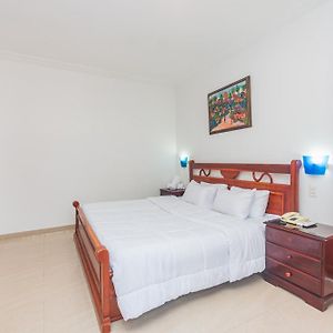 Habitación con Cama King